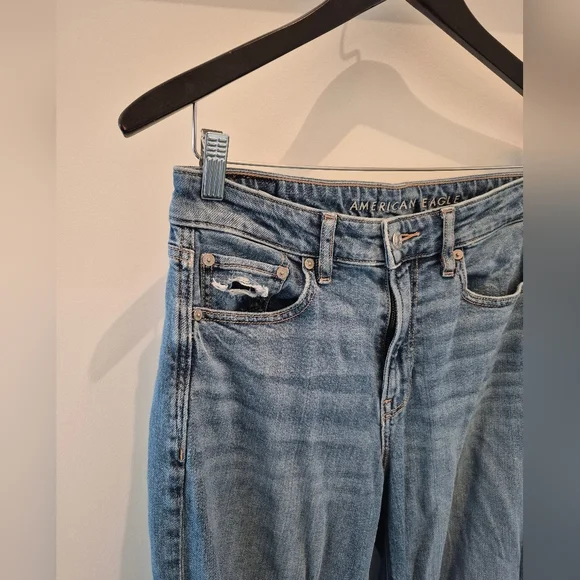 American Eagle Wide Leg Baggy Distressed Jeans Size 4 - Picture 4 of 7